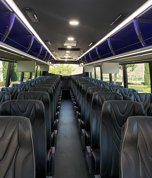 Coach bus service in Chicago