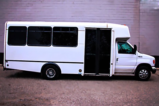 Chicago minibus rental